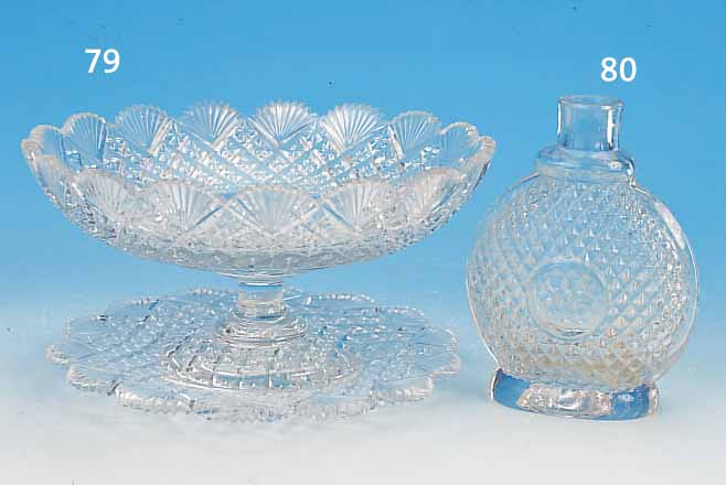 KONV. KRISTALLGLAS, BöHMEN, UM 1870, REICH GESCHNITTEN UND GESCHLIFFEN, 1 FLACHER TELLER,D. CA. 19 CM, ANBIETSCHALE, H. CA. 10 CM, D. CA. 21 ...