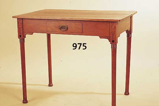 TISCH, DEUTSCH, 1900/05, EICHE, MIT EINER SCHUBLADE, GEBRAUCHSSPUREN, M: 76X90X59 CM.