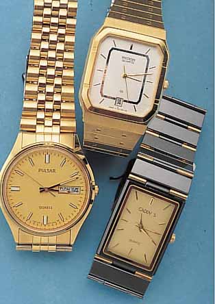 KONVOLUT: 3 HERRENARMBANDUHREN, UNGETR. LAGERW., ALLE 1990, ALLE HIGH-TECH-QUARTZWERKE2X VERG. (PULSAR, RICOH), 1X GADDI'S, DUNKEL- ...