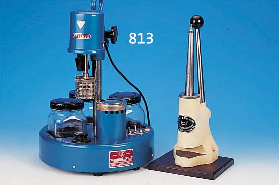 REINIGUNGSMASCHINE FüR UHREN, MARKE PEARL, NEUZEITLICH, ROTATIONSMASCHINE FüR ZERLEGTEWERKE TU/AU, DREHZAHLREGLER, LINKS-RECHTSLAUF,HEIZBARER ...