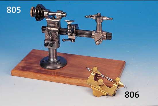 DREHMASCHINE FüR UHRMACHER, LORCH, UM 1910, AUF KIRSCHBAUMSOCKEL SEK. MONTIERT, STANDFUß, DREHBARER SPINDELSTOCK, AUFNAHME 6 MM, ...