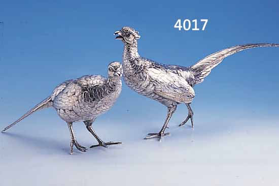 FASANENPAAR, VOLLPLASTISCH, 835ER SILBER, WOHL DEUTSCHE ARBEIT, HOHLGUß MIT GUTER NACHARBEITUNG (NACHGEPUNZT), NATURALIST.-REA- LIST. ...