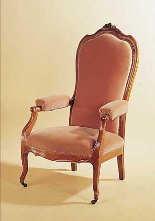 ARMLEHNSESSEL, DEUTSCH, UM 1880, BUCHE MASSIV, RüCKENLEHNE VERSTELLBAR, NEU BEZOGEN, LEICHTE ALTERSSCHäDEN, GESCHNITZT, H.: 121 CM.