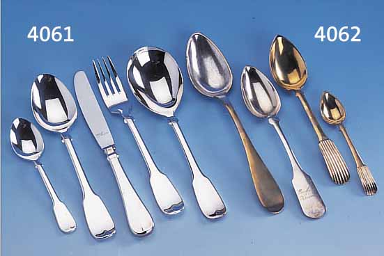 70-TEILIGES BESTECK, BSF, 90ER SILBERAUF- LAGE, SPATENFORM, BEST. AUS: 13 MESSER, 12 GABELN, 12 LöFFEL, 6 KUCHENGABELN, 19 ...