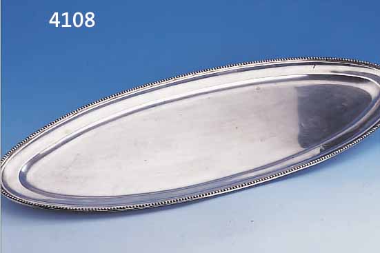 OVALE ANBIETPLATTE, ÖSTERREICH UM 1910, 800ER SILBER, MEISTERMARKE UNGEDEUTET, RAND MIT PERLLEISTE, L. VERBEULT, GEBR.-SP., CA. 1500 G, CA. ...