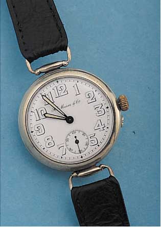 HENRY MOSER & CIE HERRENARMBANDUHR, REF.-NR.156066A, SCHWEIZ/RUßLAND UM 1916, NICKEL, BODEN U. GLASR. GEDR., SCHARNIERBANDANST., PERF., ...