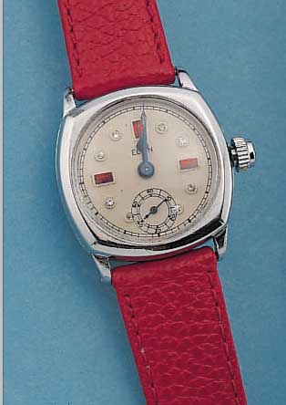 ELGIN HERRENARMBANDUHR, REF.-NR. 0265513, USA UM 1924, METALL VERCHR., CARREE-CAMBRE, BODEN U. GLASR. GEDR., GEPR. ZIFFERBL., REST.,STD.-ZEICHEN ...