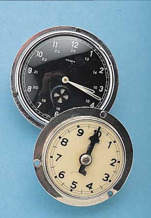 KONVOLUT: 2 EINBAUUHREN, DEUTSCHLAND UM 1938, 1X JUNGHANS KURZZEITMESSER, 10 MIN., D. CA. 7,5 CM, 1X KIENZLE, 8-TAGEWERK M. ...