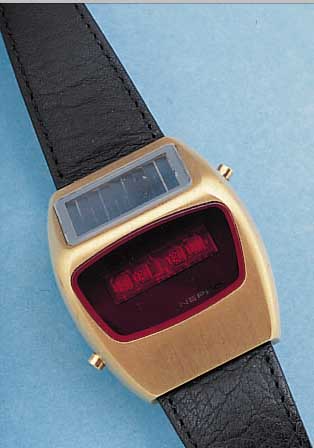 NEPRO HERRENARMBANDUHR SYNCHONAR, REF.-NR. 2100, SCHWEIZ UM 1974, MASSIV METALLGEH., VERG., MATT., EDELST.-BODEN GEDR., EINE DER 1. ...