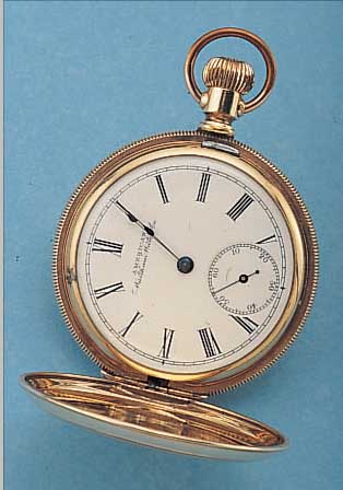 WALTHAM HERRENTASCHENUHR SAVONETTE, REF.-NR. 7382376, USA UM 1898, METALL, STARKE GG-AUF- LAGE, BEIDE SCHALEN SYM. GUILL., RAND KANNE- LIERT, ...