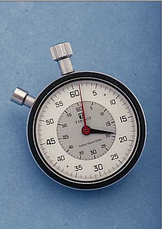 TISSOT EINHANDSTOPPER NAVIGATOR, SCHWEIZ UM 1970, METALL MATT., 60-MIN.-STOPPZäHLER, 60ER AUßENTEILUNG, BASISKAL. VON LEMANIA, STOßGES.,D. CA. 51 ...