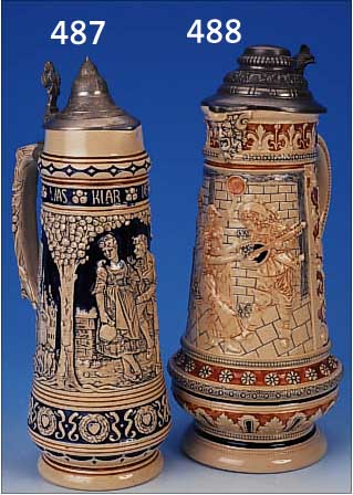 GROßER ZINNDECKELKRUG, DEUTSCH, UM 1900/20, FEINSTEINZEUG, H. 38 CM, FRONT MIT VERLIEBTEN PAAR, RELIEFIERT, ...
