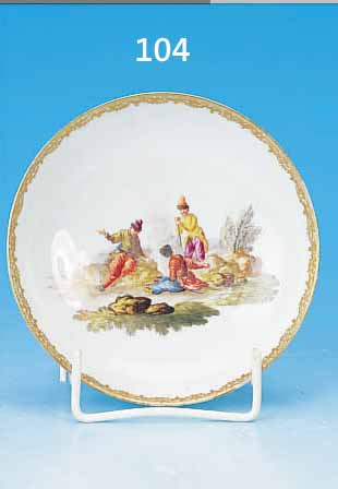 ZIERSCHALE, MEISSEN, UM 1780-85, MARCOLINI, PORZELLAN, FEINE BUNTE BEMALUNG, QUALITäTVOLLEBEMALUNG EINER GENRE-SZENE, DREI MäNNER IN TYP. ...