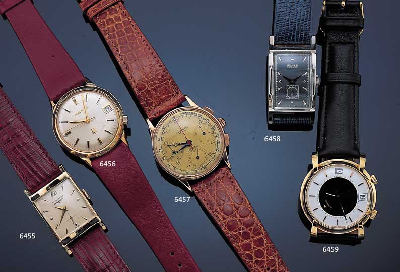 LONGINES HERRENARMBANDUHR, SCHWEIZ/USA UM 1952, GG 585/000, AUFWEND. RECT.-FORM, BODEN GEDR., VERS. ORIG.-BLATT M. AUFGES. GOLD-STD.-ZEICHEN, ...