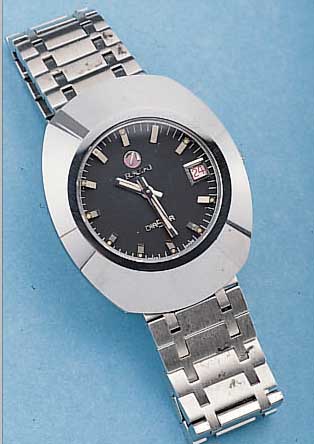 RADO HERRENARMBANDUHR DIASTAR, SCHWEIZ UM 1970, EDELST., EDELST.-BAND, LüNETTE KRATZ- FEST LEGIERT, SAPHIRFLACHGL., UNGETR., 25 ST.,ETA ...