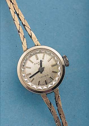 ANKER DAMENGOLDBANDUHR, DEUTSCHLAND UM 1964,GG 585/000, BODEN GEDR., 17 ST., FORMANKERW., VON AS, 17 ST., INCABL., L. CA. 18 CM, NUTZ- SP., EZ 2