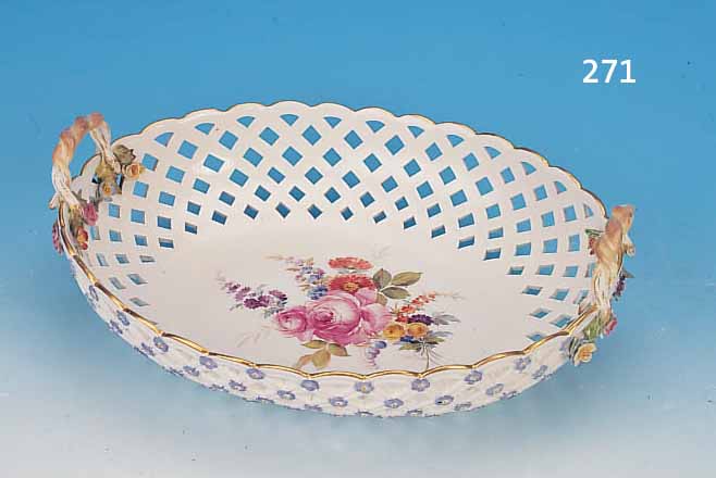 GROßE DOPPELHENKELSCHALE, MEISSEN, UM 1870/80, , PORZELLAN, VERGIßMEINICHTDEKOR, GOLDRAND, MITTIG MIT ...