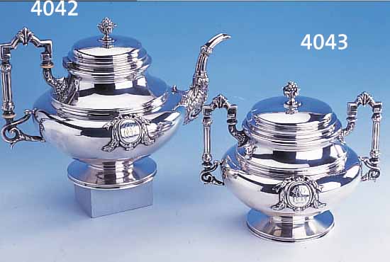 TEEKANNE, PARIS UM 1890/1900, 950ER SILBER, MEISTERMARKE FLAMANT FILS, EINE DER BEDEUTENDSTEN MANUFAKTUREN IN PARIS, ...