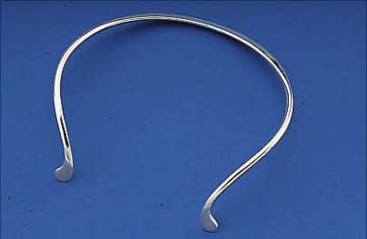 HALSREIF, GEORG JENSEN, 70ER JAHRE, 925ER SILBER, ENTWURF 10 B, D 11 CM, ÖFFNUNG 7 CM, KüNSTLERENTWURF, ORIG.-ETUI