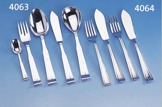 38-TEILIGES BESTECK, HERSTELLER EICKHORN, SOLINGEN, 90ER SILBERAUFLAGE, DEUTSCH UM 1928/30, REINES ART-DECO, ASYMM. ANORDNUNG,BEST. AUS: ...