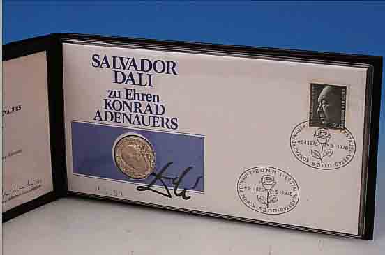 GEDENKMEDAILLE ZUM 100. GEBURTSTAG KONRAD ADENAUERS, NACH DEM WERK SALVADOR DALIS, DAT. 1976, SILBER, NUM. AUFLAGE, CA. 23 G, D. CA. 3 CM