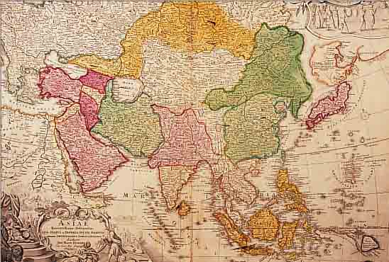 KOLORIERTE KUPFERSTICHKARTE VON HOMANN, ASIEN, GEBRäUNT, BUGFALTE, CA. 49 X 57 CM