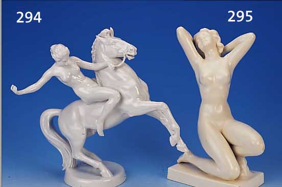 SKULPTUR, GOEBEL, 30/40ER JAHRE, STEINGUT, H. 37 CM, SIGNIERT MöLLER, FRAUENAKT