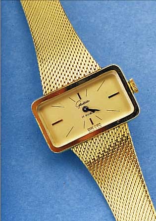 KONVOLUT: 2 X GLASHÜTTE, DAMENARMBANDUHREN, DEUTSCHL. UM 1975, BEIDE METALL HARTVERG., VERSCH. DESIGN, BEIDE KAL. 99-20, 17 STEINE, HANDAUFZ., ...