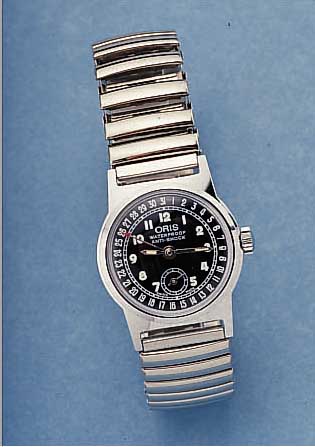 KONVOLUT: 2 ORIS DAMENARMBANDUHREN, STILTYP.50ER JAHRE, AKTUELLE PROD., METALL VERCHR., EDELST.-BOD. GESCHR., METALLZUGGLIEDERBäNDER, SCHWARZE ...