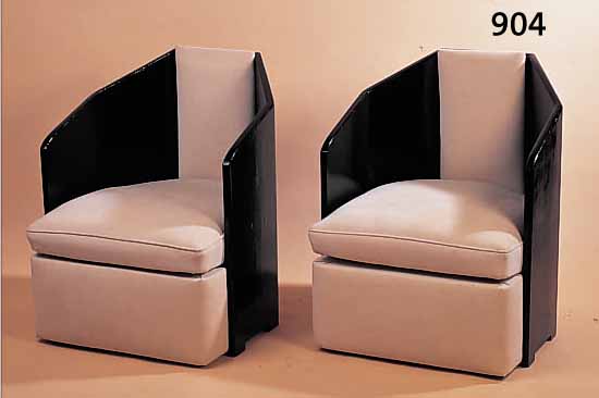 ZWEI SESSEL, ART-DECO, FRANKREICH, ZWANZIGER JAHRE, KUPISTISCHE FORM, NEU GEPOLSTERT U. BEZOGEN, 73 X 58 X 68 CM