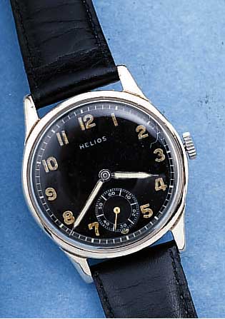 HELIOS MILITäRARMBANDUHR, REF. NR. DB30436H,SCHWEIZ/DEUTSCHL. UM 1940, METALL NACHVERCHR.,EDELSTAHLBOD. GESCHR., ORIGINALBL. LEICHT FL.,15 ST., ...