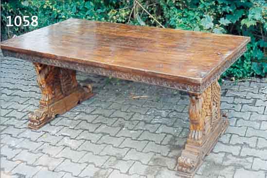 REFEKTORIUMSTISCH, ENGLAND, 20. JH., EICHE MASSIV, 180 X 90,X 75 CM, FLANKEN MIT GEFLüGELTEN LöWEN, UNTER ...
