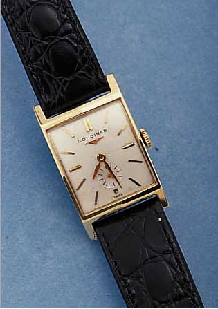 LONGINES HERRENARMBANDUHR, SCHWEIZ/USA UM 1950, GG 585/000, BODEN GEDR., BLATT REST., FORMANKERW., HANDAUFZUGKAL. 9LT, SCHR.-UNR., FLACHSPIR., ...