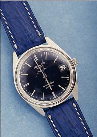 LONGINES HERRENARMBANDUHR ADMIRAL AUTOMATIK, REF.-NR. 1563/2, SCHWEIZ UM 1965, EDELST., BODEN GESCHR., ZENTRALROTOR KUGELGEL., 25 ...
