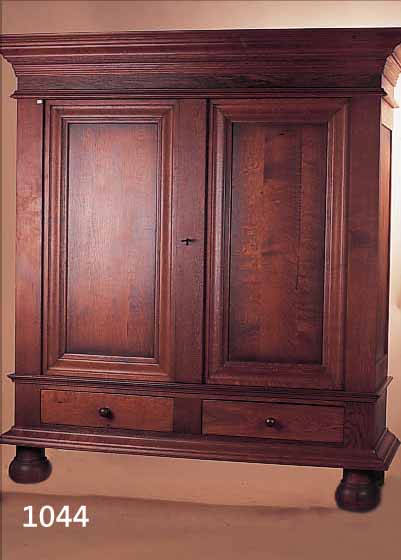 GROßER DIELENSCHRANK, WOHL DEUTSCH, UM 1950/60, EICHE MASSIV, NACH BAROCKEM VORBILD, ALTES SCHLOß/SCHLüSSEL, INNEN MIT DREI ...