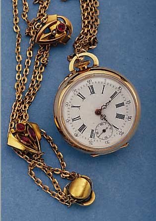 DAMENTASCHEN/ANHäNGEUHR, REF.-NR. 7197, SCHWEIZ UM 1897, RG 750/000, UMBAU SPäTER, PERF. EMAILBL. M. KL. SEK., RüCKS. VERSCHL. ...