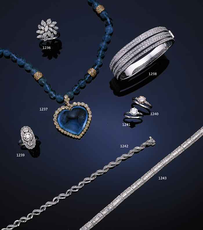 RING MIT BRILLANT-SOLITäR, PLATIN, BRILLANT CA. 1.1 CT GET./SI-P 1, 2 DIAM.- BAGUETTES ZUS. CA. 0.10 CT WEIß/SI, GR. 55.5