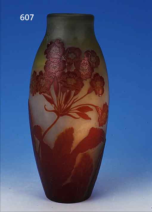 VASE, GALLé, UM 1904-08, , FARBLOSES GLAS, H. 33.5 CM, PARTEILL GRüNER ÜBERFANG, IN ZWISCHENGLAS, ROT üBER- FANGEN, ...