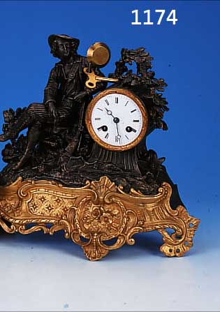 PENDULE, FRANKREICH, UM 1900, SPRITZGUßGE- HäUSE, MESSINGGUßSOCKEL, EMAILZIFFERBLATT, PENDULENWERK GEM. JAPY, HALBSTUNDENSCHLAG AUF GLOCKE, ...