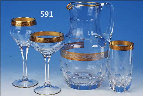 GLäSERSET MIT KRUG, WOHL MOSER, FARBLOSES GLAS GESCHLIFFEN MIT GEäTZTEM GOLD- RAND, BESTEHEND AUS KRUG H. CA. 23 CM, 6 ...