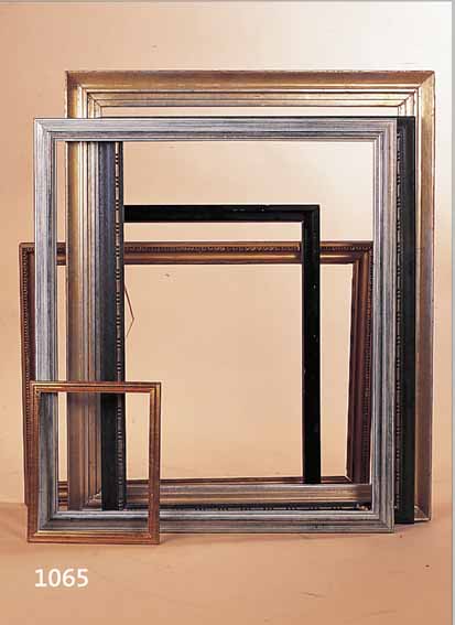 KONVOLUT AUS 48 BILDERRAHMEN, MODERNE HOLZLEISTEN, TEILS MIT GOLD- ODER SILBERFäRBUNGEN, MEIST SCHLICHTE ...