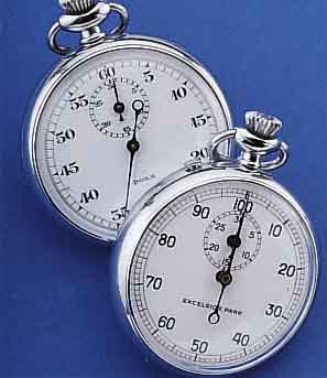KONVOLUT: 4 EINHANDSTOPPER, 1X JUNGHANS MILITARY, SCHW. LACKIERT, SCHNELLSCHW., KAL. 29A, DEUTSCHL. UM 1936, D. CA. 49 MM, EZ 2, 1X EXCELSIOR ...