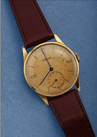 LONGINES HERRENARMBANDUHR, REF.-NR. 5820759,SCHWEIZ UM 1939, GG 750/000, BODEN U. GLASR. GEDR., ORIG.-BLATT U. ZEIGER FL., RUNDANKERW.,KAL. 27, 16 ...