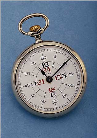 DOXA HERRENTASCHENUHR LEPINE, SCHWEIZ UM 1926, ARGENTAN, SELTENES EMAILBL. MINIM. BESCH. UNTER GLASR. AUßEN 50, 15 ST., NICKEL- ANKERW. M. ...