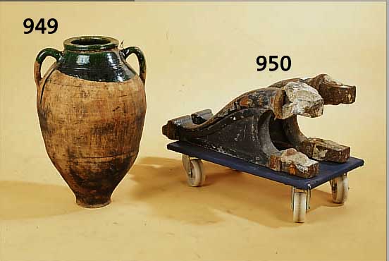 PAAR TOREINFASSUNGEN, FRANKREICH, UM 1840/50, EISEN, H. 70 CM, KORRODIERT, ALTERSSCHÄDEN, ZUM SCHUTZE DER ECKEN