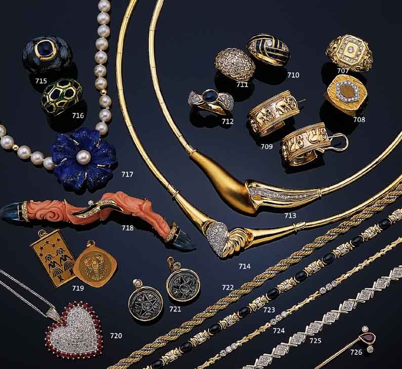 KONVOLUT 24 ANHäNGER, GG 333/000, VERSCH. AUSFüHRUNGEN, U.A. BES. MIT PERLEN, STERNZEICHEN, DIAMANTEN, SCHöNES REICHES KONVOLUT ...