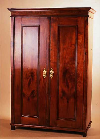 SCHRANK, KIRSCHHOLZ MASSIV, ZWEITüRIG, VERTIEFTE RECHTECKFüLLUNGEN,CA.1880 CA,172 X 116 X 52 CM