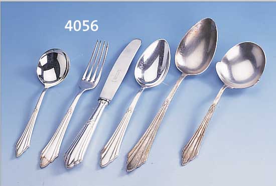 41 TEILIGES BESTECK, WMF, 90ER SILBERAUFLAGE, FäCHERMUSTER, PERLLEISTENVERZIERUNG, BEST. AUS: 10 MESSER (GRIFFE GEFüLLT, KLINGEN STAHL)10 GABELN, ...