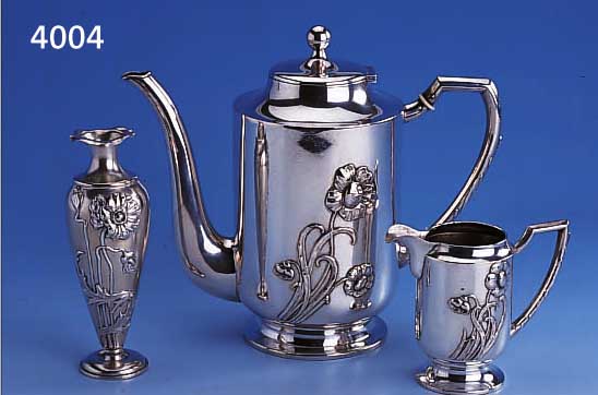 TEEKANNE, SAHNEGIEßER UND VäSCHEN, REINER JUGENDSTIL, 800ER SILBER, MEISTERMARKE M&S UNGEDEUTET, ALLE TEILE MIT ERHABENEMFLORALEM RELIEF, ...