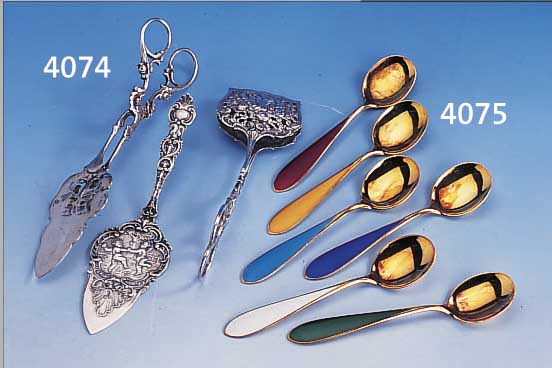 6 DESSERTLöFFEL, DäNEMARK CA. 60ER JAHRE, 925ER SILBER VERGOLDET, GRIFF GRUND GUILL., TRANSL. BUNT EMAILLIERT, MEISTERMARKE T UNGE- DEUTET, ...